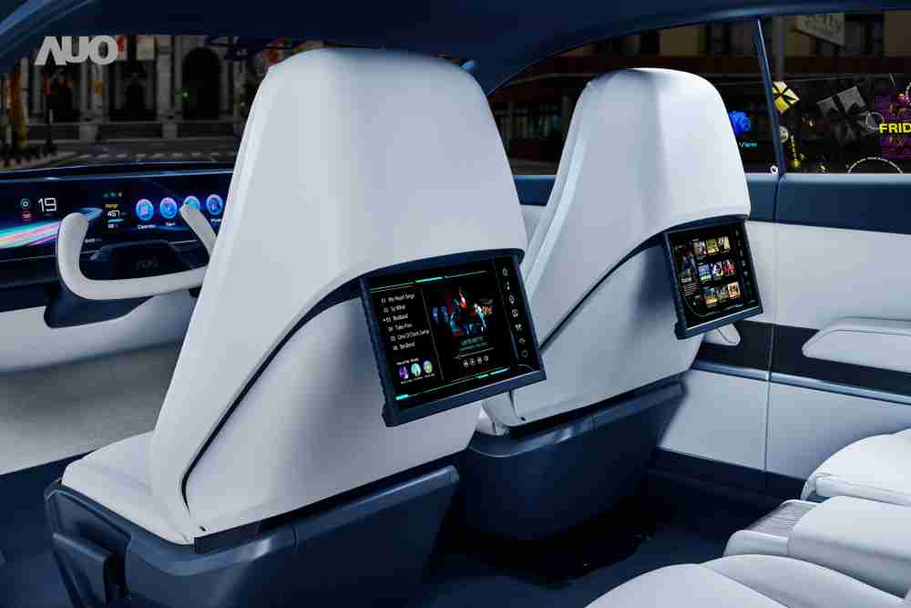 龙门国际将于CES 展示全新Smart Cockpit 2024，，，可紧密串连使用者多元需求，，，并革新座舱内部的应用和设计，，，带来身历其境且引人入胜的视觉飨宴，，满足驾乘人员的全方位体验