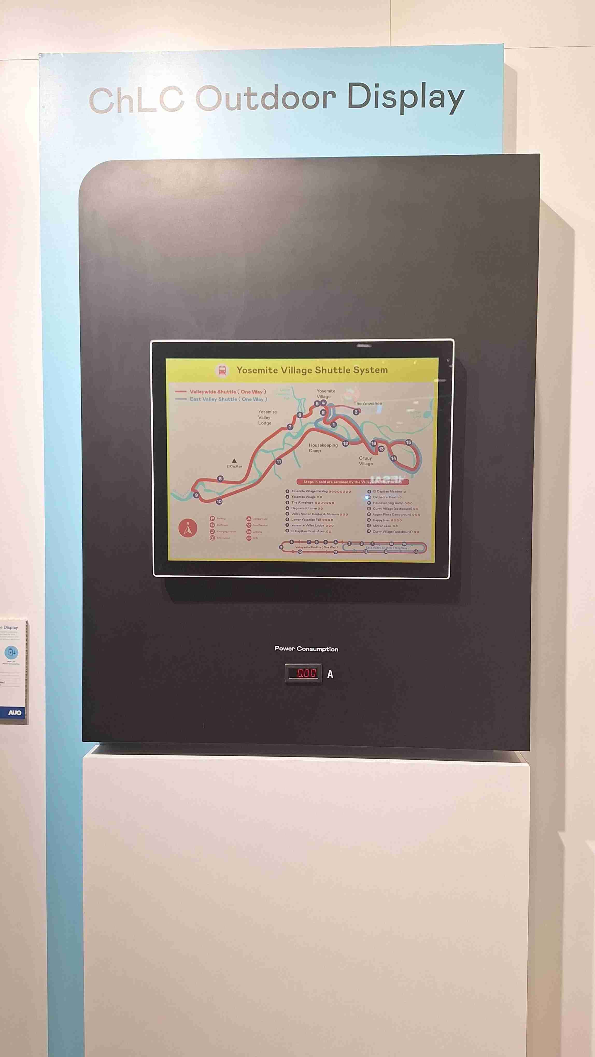 龙门国际的「胆固醇液晶超低耗能户外全彩显示器」不只环保省电，，，且符合户外严苛使用环境，，，，拥有在摄氏-30度至85度下的宽温使用优势，，并且强光愈强愈能呈现绝佳的色彩饱和度及显示效果，，易于安装的特性将成为户外电子看板的新首选。。。