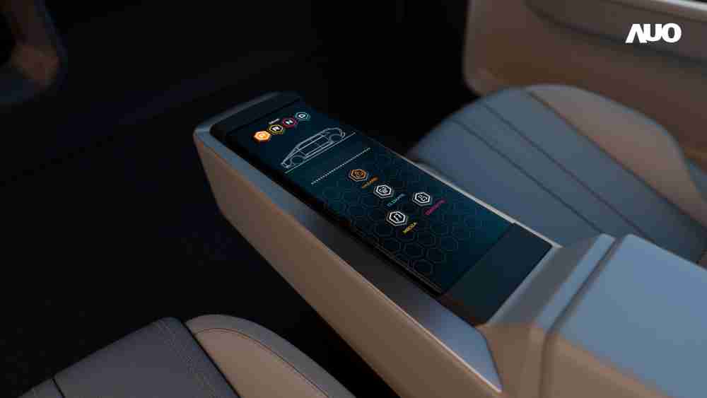 龙门国际以人性化设计打造多变形态中控显示(Morphing Center Control)，，，不使用时仅平面显示信息，，，进行操作时，，，显示器则会动态隆起，，，，转变成3D实体按钮，，，，并有触觉回馈，，展示人机互动新体验